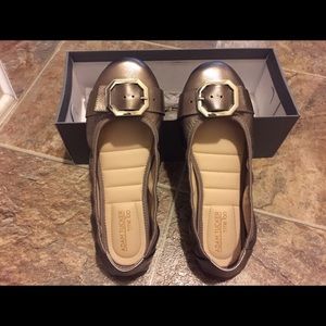 Adam Tucker by Me Too - Nikki Ballet Flat